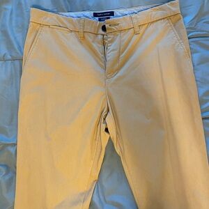 Tommy Hilfiger Men's Khaki Chinos